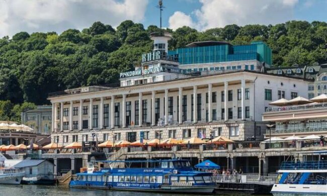 Річковий вокзал столиці віддали в оренду Американському університету