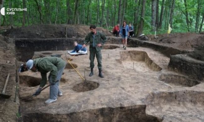 На Київщині триває набір до школи юного археолога, яка навчатиме до 300 осіб щомісяця