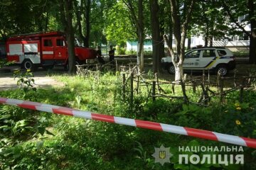 В Києві чоловік замінував школу на Семашка та погрожував підірвати будинок