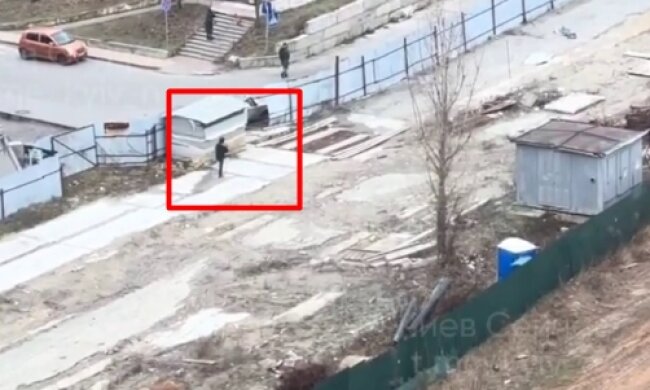 Метро на Виноградар розтягують на метал - що відомо?
