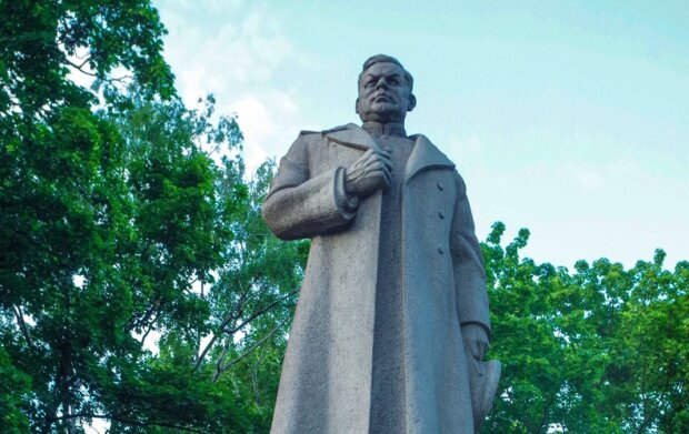 В Києві хочуть демонтувати пам’ятник Миколі Ватутіну