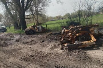 Кількість постійно збільшується. В Харківській області війська РФ облаштували морг і звозять трупи своїх солдатів