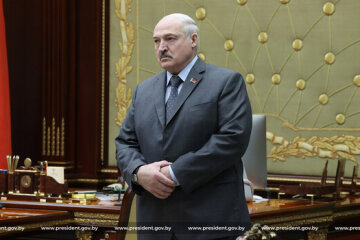 Лукашенко пропонує Україні «мир» в обмін на Донбас, Запоріжжя та Херсон