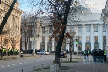 У центрі Києва перекриють рух через візит Зеленського до Ради