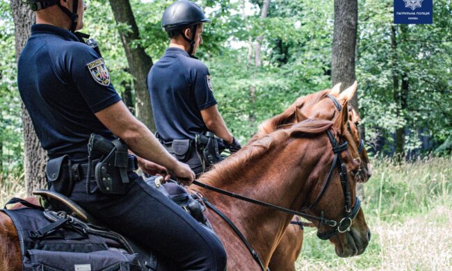 Столичні парки патрулюватиме кінна поліція (фото)