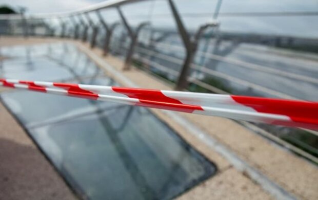 «Міст Кличка» в Києві знову пошкоджений