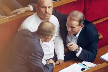 Кум Путіна демонструє в Раді свої багатства