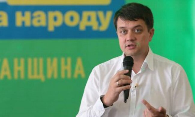 Фракцією “Слуги народу” керуватимуть на Банковій — політолог