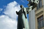 Замість бюста Пушкіну на Печерську біля НТУ встановили пам’ятник Тарасу Шевченку