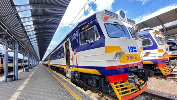 Українські зірки стали голосами Київської кільцевої електрички на 2 тижні