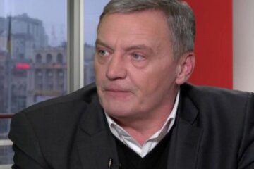 Затриманого на хабарі Гримчака повезуть до ГПУ для слідчих дій – дружина