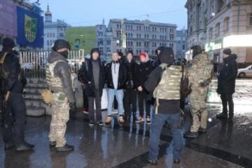 Масові бійки серед молоді: поліція затримує підлітків із “ПВК Редан” по Україні (відео)