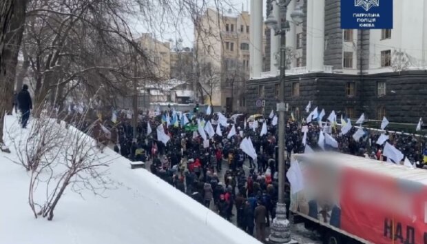 У центрі Києва обмежений рух у зв’язку з акціями протесту