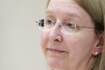 Супрун: я залишаюся вдома, в Україні