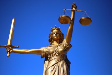 Через суд столичній громаді вимагають повернути приміщення вартістю понад 10 млн