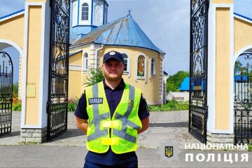 Правоохоронці області забезпечили правопорядок під час богослужінь на Трійцю