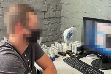 СБУ: У Києві накрили ботоферму, за гроші РФ 15 000 ботів критикували Кримську платформу