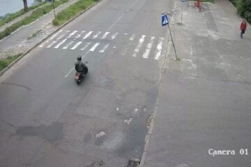 У ДТП на Русанівці постраждала літня жінка (відео)