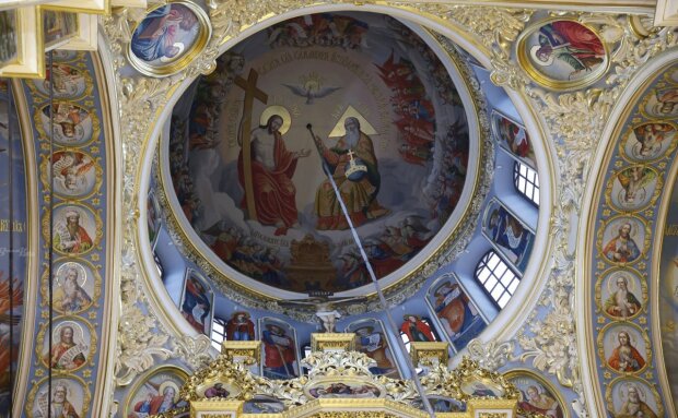 В Успенському соборі Києво-Печерської лаври. Фото: Борис Корпусенко