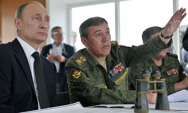 Вже в Ізюмі. Наступом командуватиме особисто начальник Генштабу РФ, – Defense Express