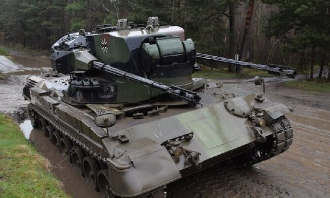 Німеччина до кінця місяця надасть Україні додаткові установки Gepard та керовані ракети