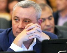 Вперше в історії України парламентарію оголосили підозру в кнопкодавстві