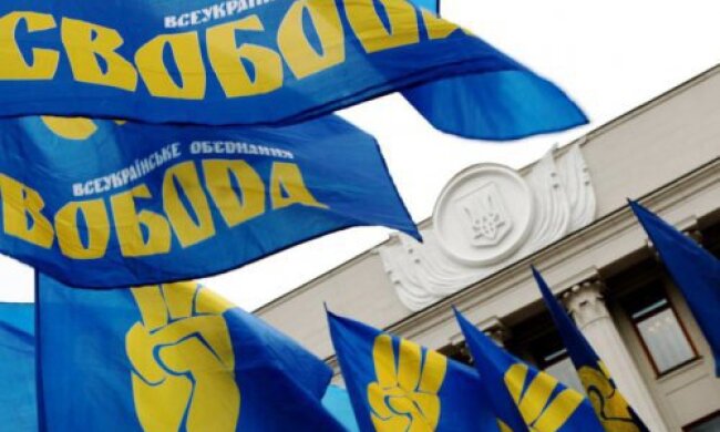“Господарями стануть кілька олігархічних кланів”  – ВО “Свобода” виступає проти продажу землі