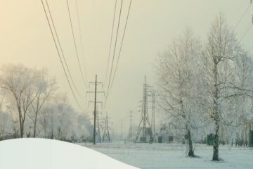 Сотні споживачів у Києві залишились без світла