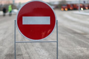 У Києві перекривають частину дороги з бульв. Міхновського до просп. Лобановського - ремонтуватимуть метро