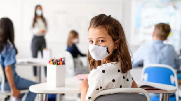 Шість київських шкіл і вісім дитсадків закриті через пандемію