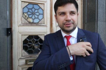 У команді президента говорять про дострокові місцеві вибори