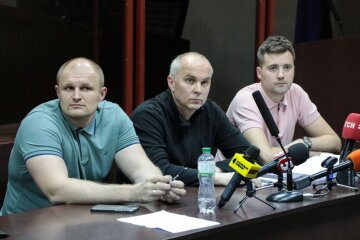 Одіозного нардепа Шуфрича судять у Печерському суді столиці - вранці він отримав від СБУ підозру за держзраду