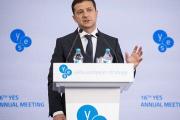 Зеленський заявив про декілька ідей про повернення Криму