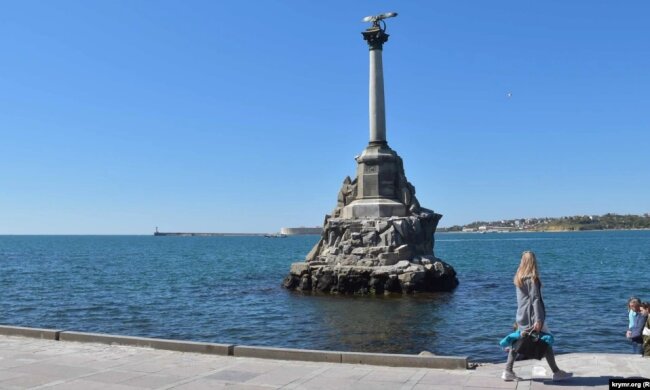 У Севастополі пролунали вибухи