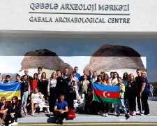 Днями із туристичної подорожі Азербайджаном повернулись 29 дітей Київщини