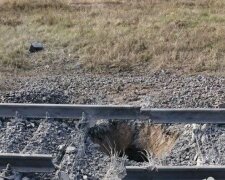 У Мелітополі підірвали залізницю: росіяни не можуть доставляти боєприпаси