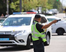 Спека повернулася: у Києві знову обмежили рух вантажівок вагою понад 24 тонни