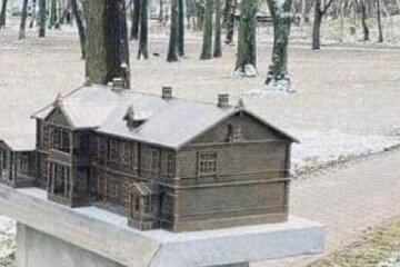 У Києві зруйнували мініатюру Будинку Крістера