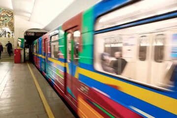 Метро може припинити роботу через величезні збитки