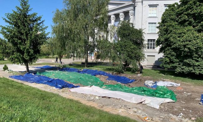 Стало відомо, що буде на місці знесеного храму-МАФу поруч з Десятинною церквою