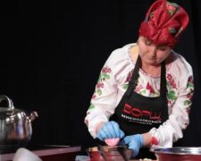 Представники українських регіонів одночасно готували в Києві борщ (відео)
