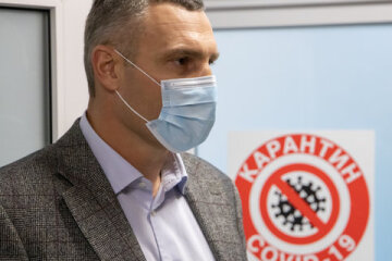 Жорсткий карантин в Києві продовжений до кінця квітня