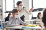 У Києві погіршується ситуація з коронавірусом. Батьків просять залишати дітей удома