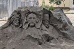 Шедевр із купи піску. На Оболоні створили незвичайний арт-об’єкт