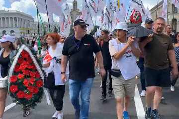 У Києві відбулися похорони малого бізнесу (відео)