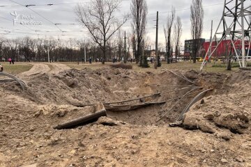 У Дніпровському районі столиці внаслідок ракетної атаки без опалення перебувають 355 будинків