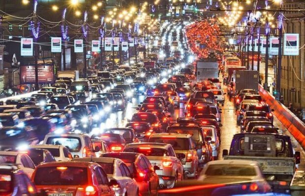 У Києві вдвічі побільшало машин