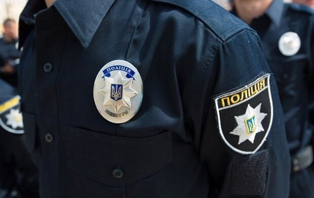 «Слуги народу» пропонують штрафувати за образу поліцейських