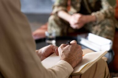 Як приборкати тривогу: Київ Мілітарі Хаб проведе практичний тренінг для ветеранів та їхніх сімей