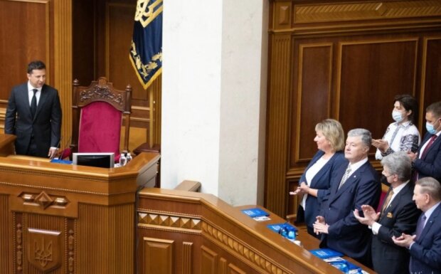 Зеленський та Порошенко втрачають підтримку: кого українці бачать новим президентом